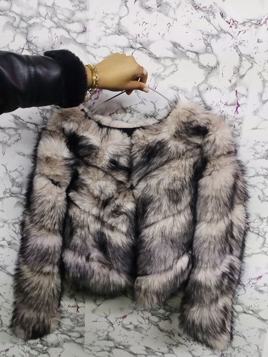 Vând Blană calitate superioara