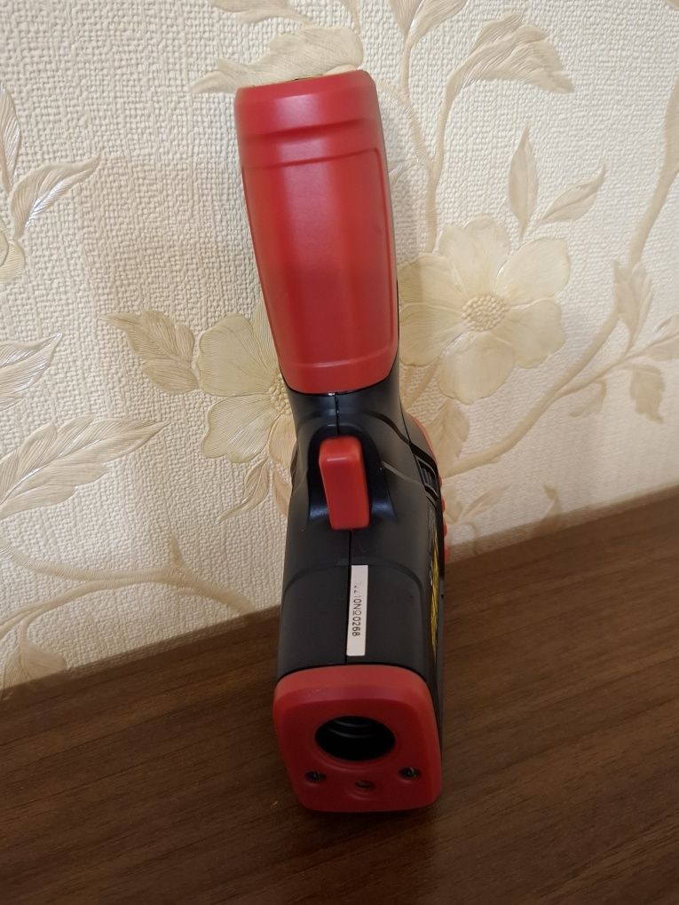 Продам новый пирометр.