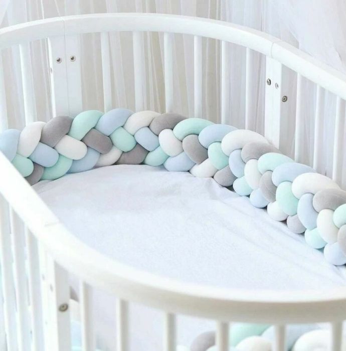 Protectie patut bebe impletita