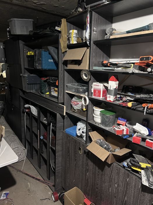 Продам мебель и витрины для бизнеса дешево