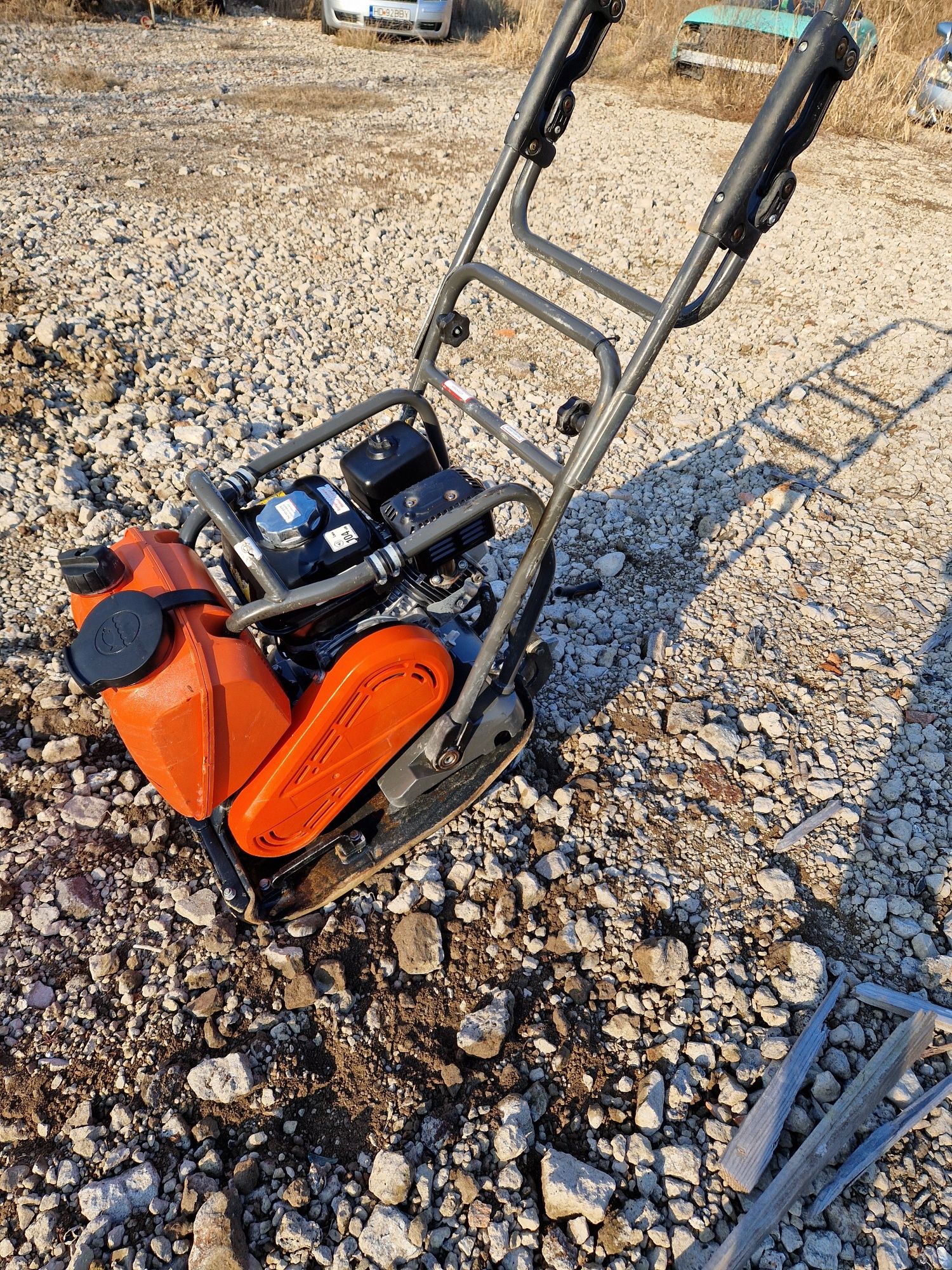 Placa compactoare Husqvarna  LF 75