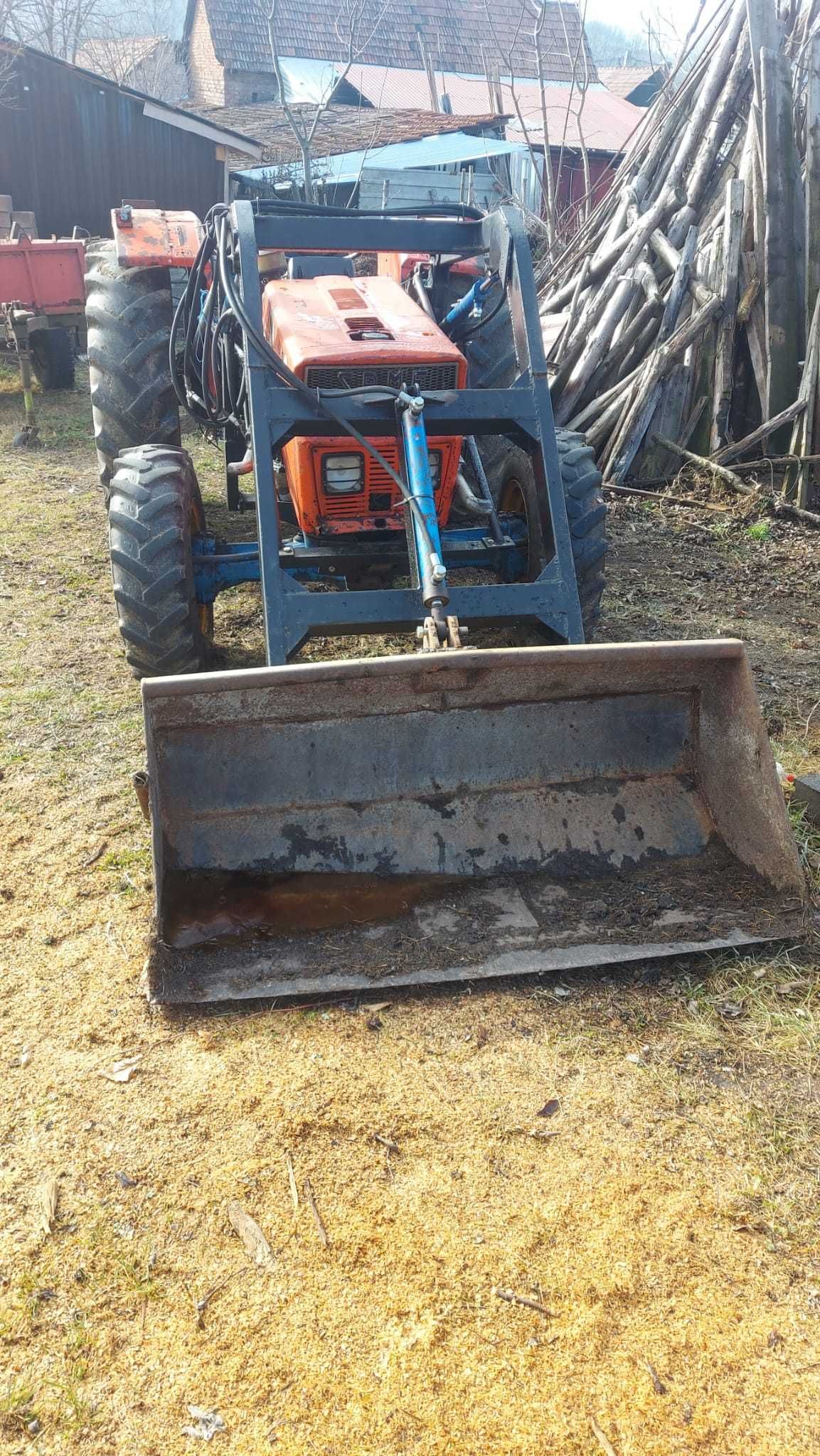 Vând tractor same