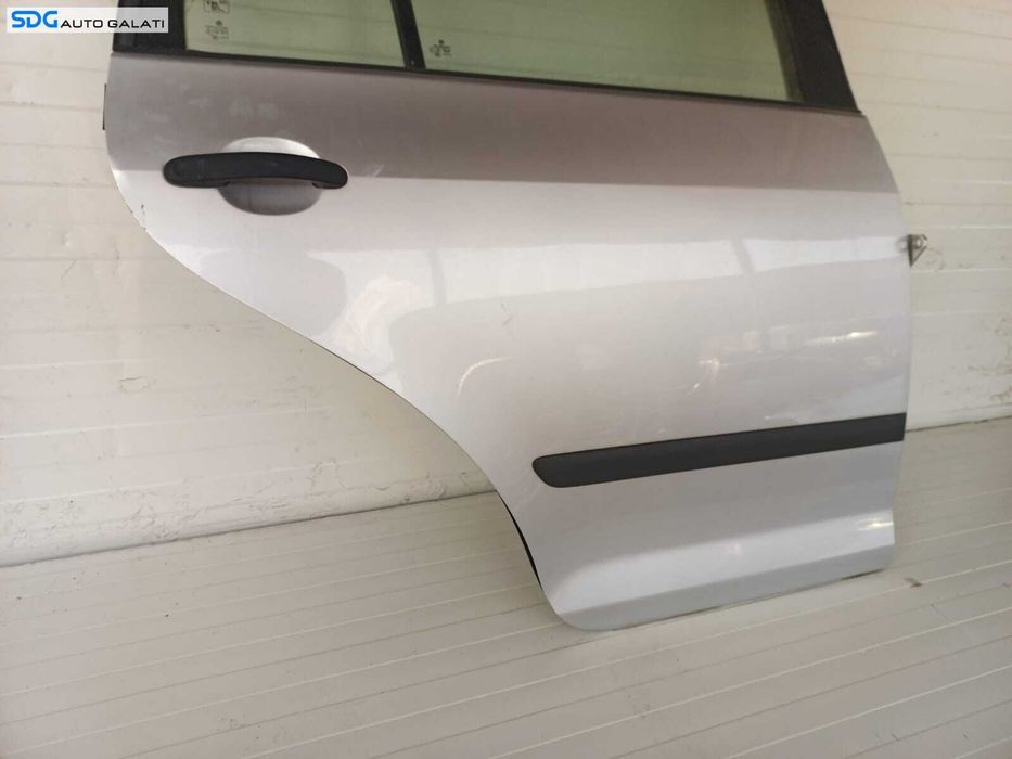 Usa Usi Portiera Portiere Dreapta Spate Dezechipata Volkswagen Golf 5 Plus 2004 - 2008 Culoare LA7W [L1466]
