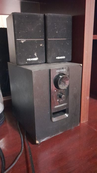 Колонка микролаб сотилади нархи 400 минг  хамери ишлаб дурибди