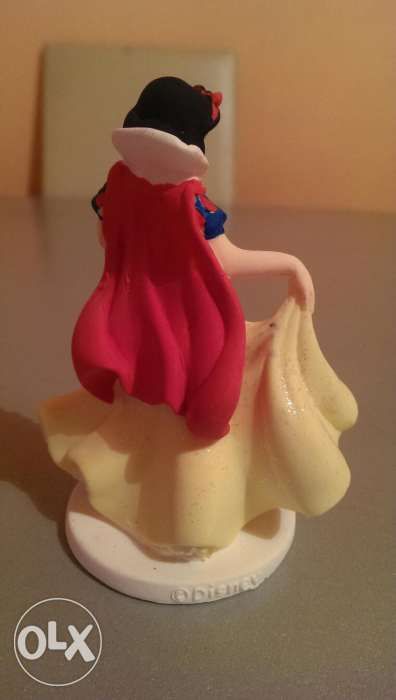 Ornament /decoratiune/figurina Disney pentru tort Alba ca Zapada 10 cm