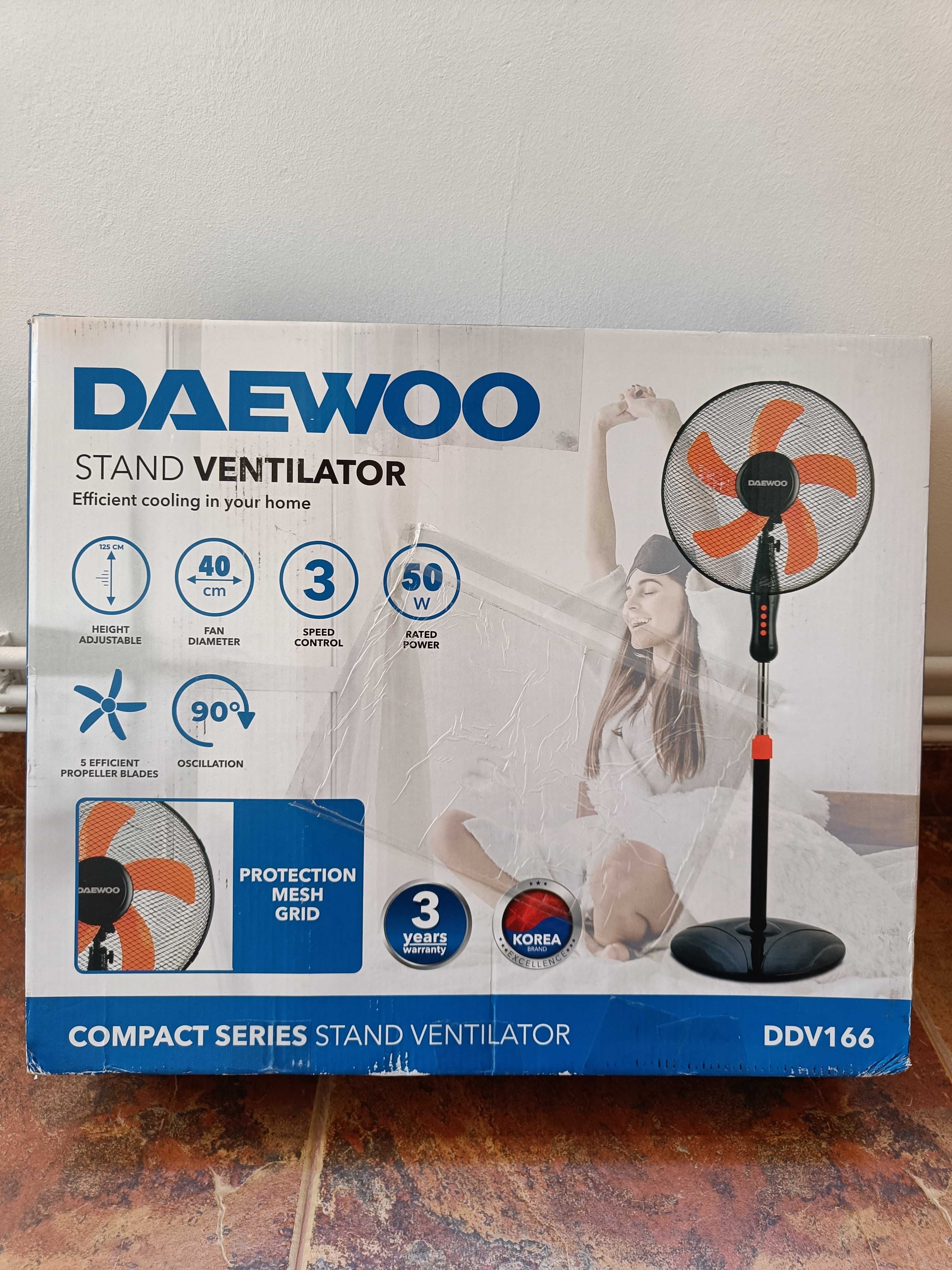 Ventilator cu picior Daewoo DDV166, 50 W, 40 cm
