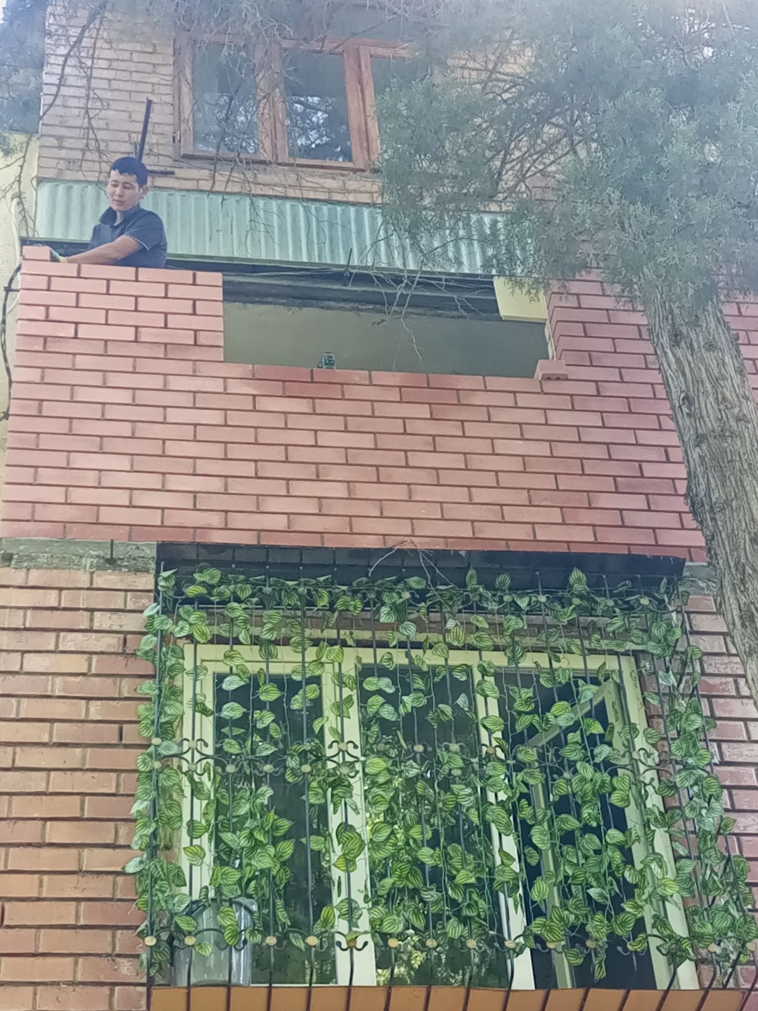 Balkonga gʻisht teramiz,кладка балкона, облицовка нолдан уй курамиз