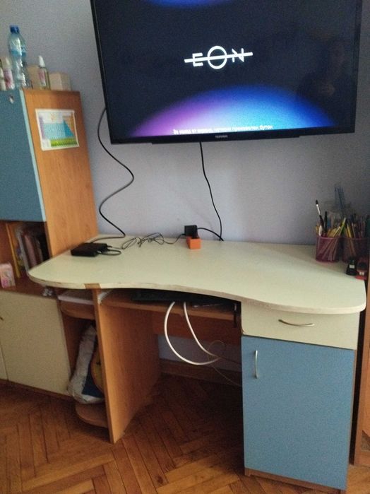 Продавам детска секция