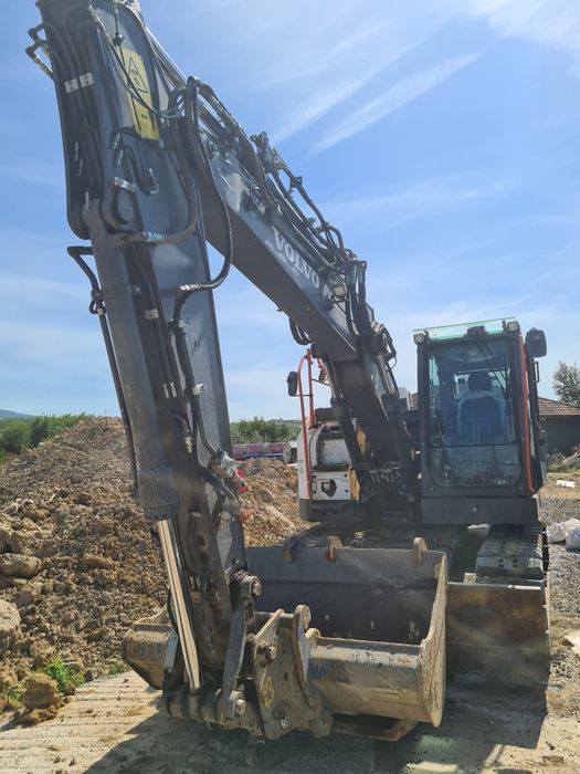 Excavator 2019 Volvo ECR145L