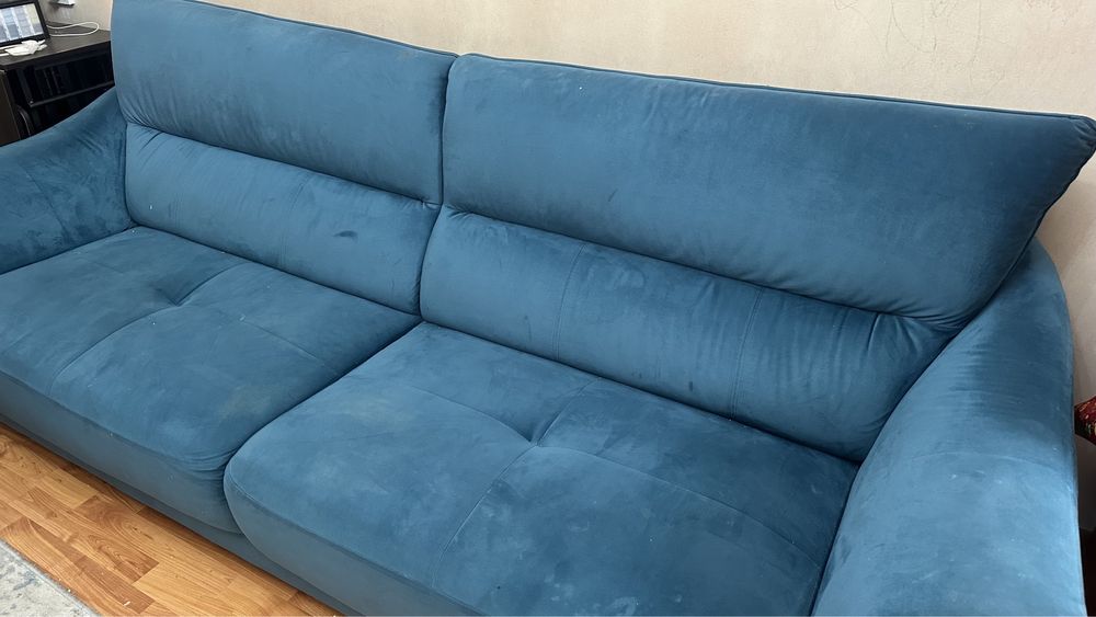 Продам диван в хорошем состояний