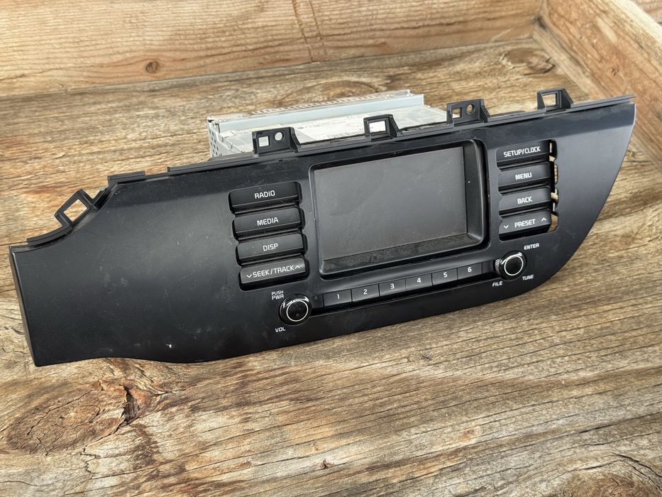 Штатный магнитола Kia Rio, Kia Rio X-line