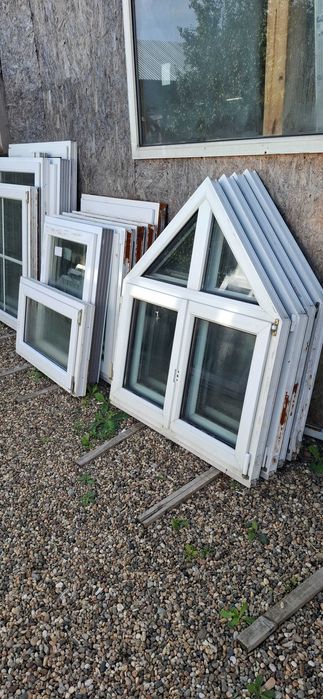 Geamuri Termopan din Lemn si Plastic