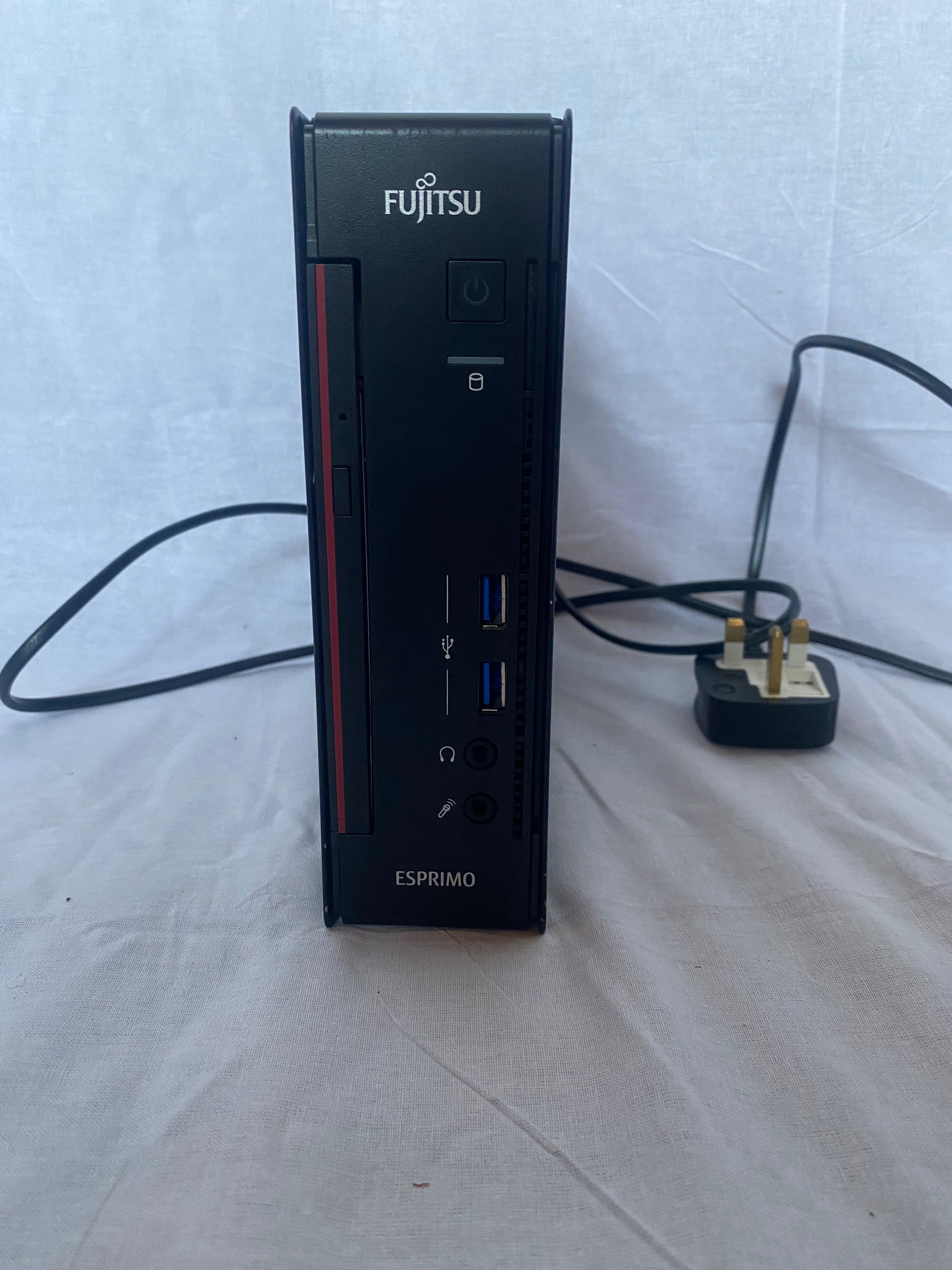Fujitsu Esprimo Q 556