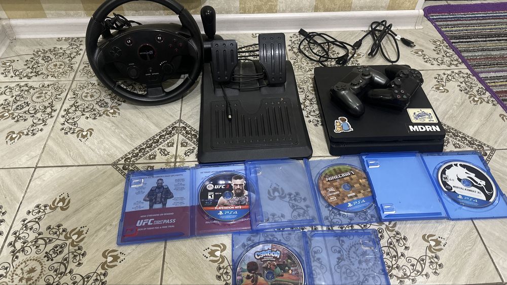 Продам пс 4 слим и руль и с дисками