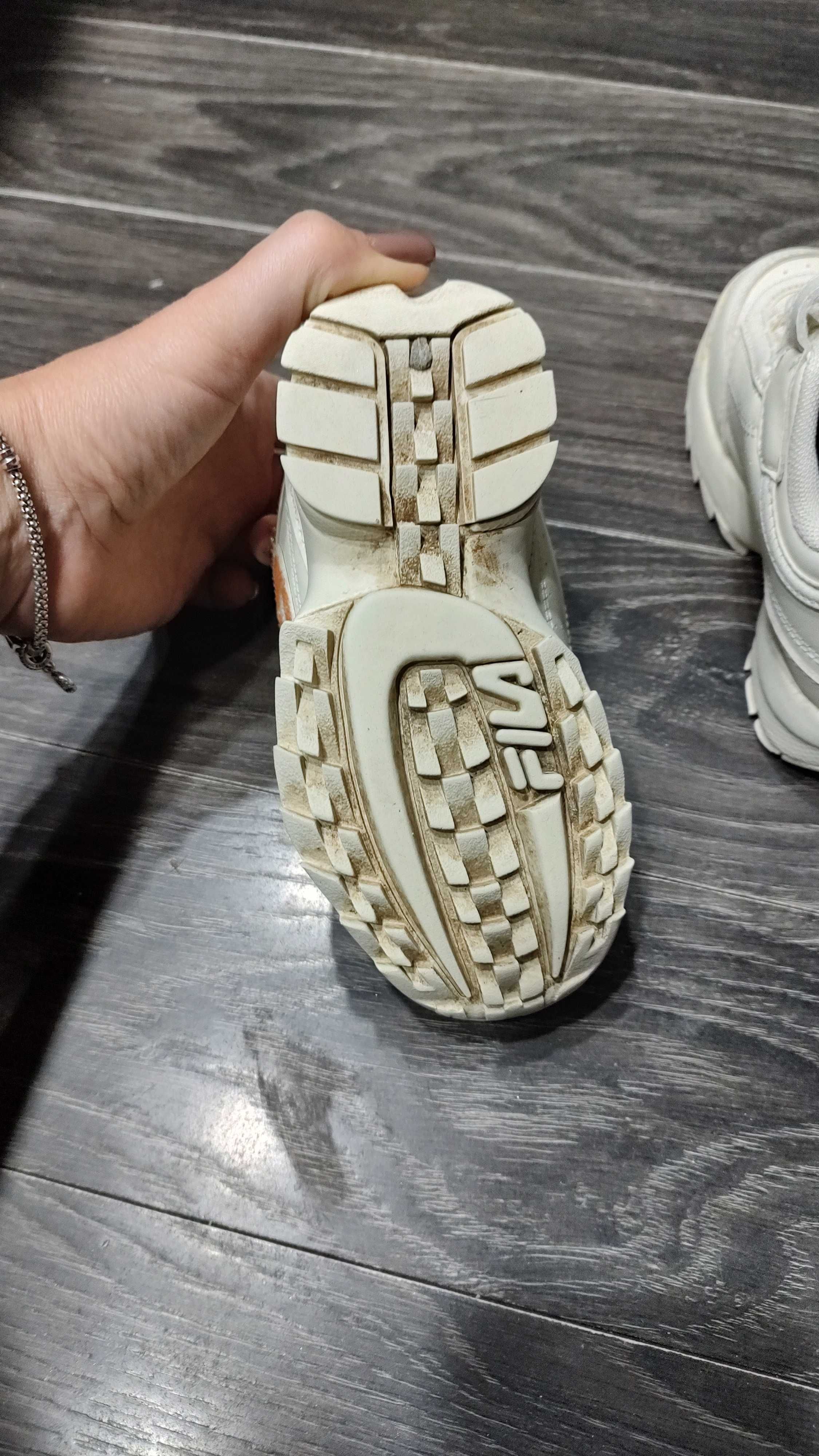 Детски маратонки Fila