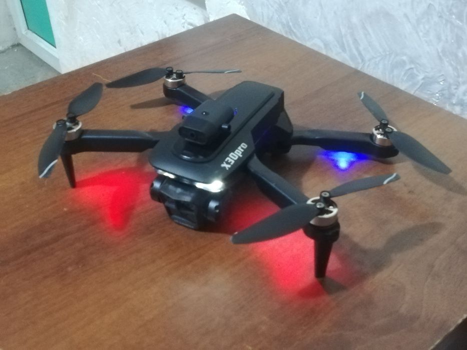 Складной дрон X30 Pro + подарок