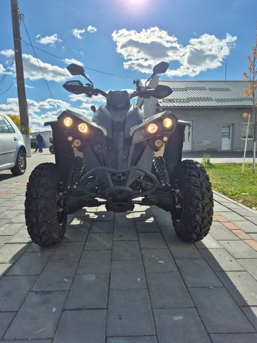 Vând Can am 650 Renegade, 800 km