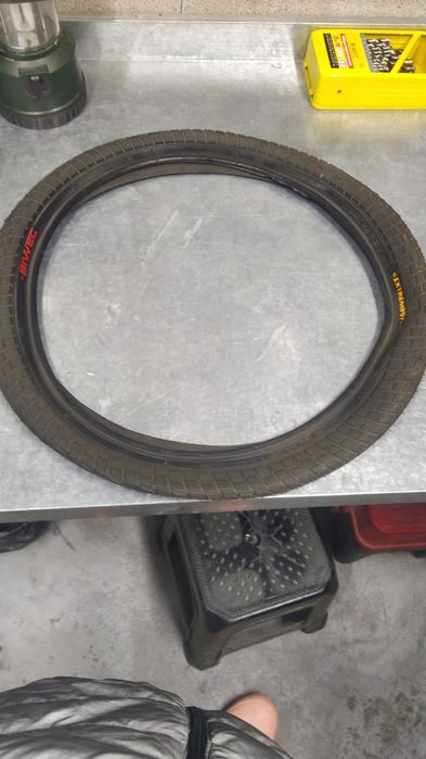 Продам шины абсолютно новые