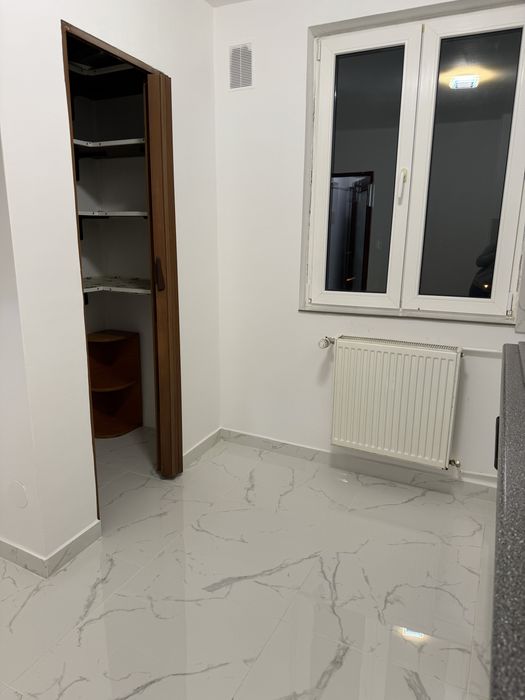 Proprietar, inchiriez apartament cu 2 camere , Antiaeriana