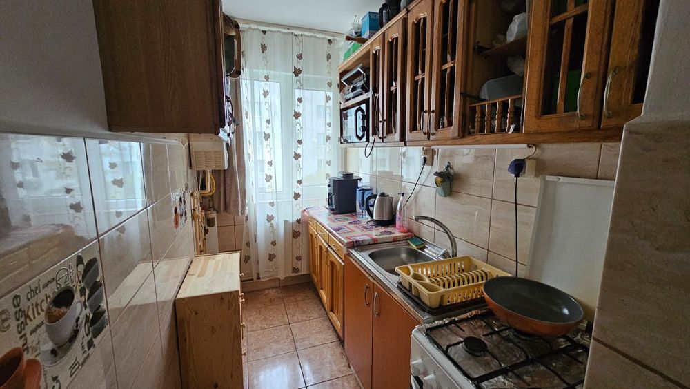 De vanzare apartament 3 camere, etaj 3/4, Alexandru cel Bun