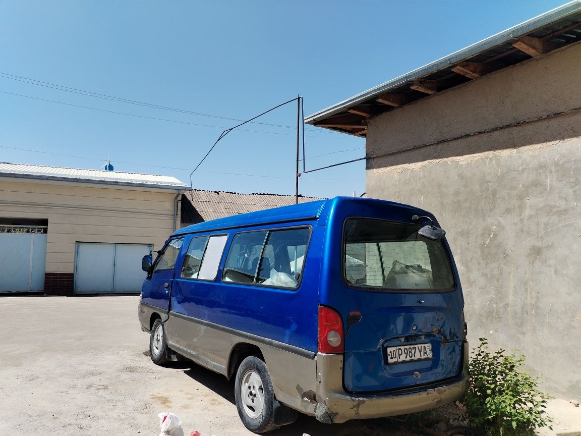 Hyundai Greeys 1996 ylil