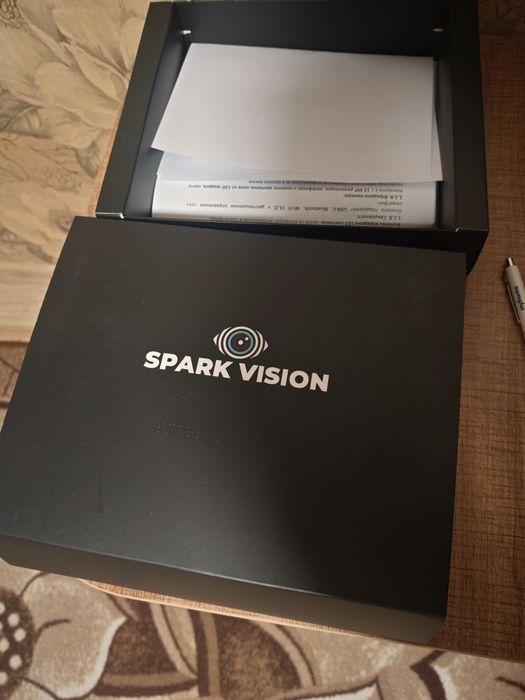 Смарт очила за незрящи Spark vision със изкуствен интелект