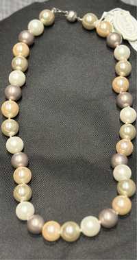 Продам ожерелье из натурального жемчуга на серебреной застежке