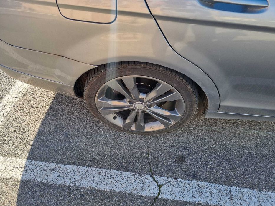 Vand Mercedes C clas