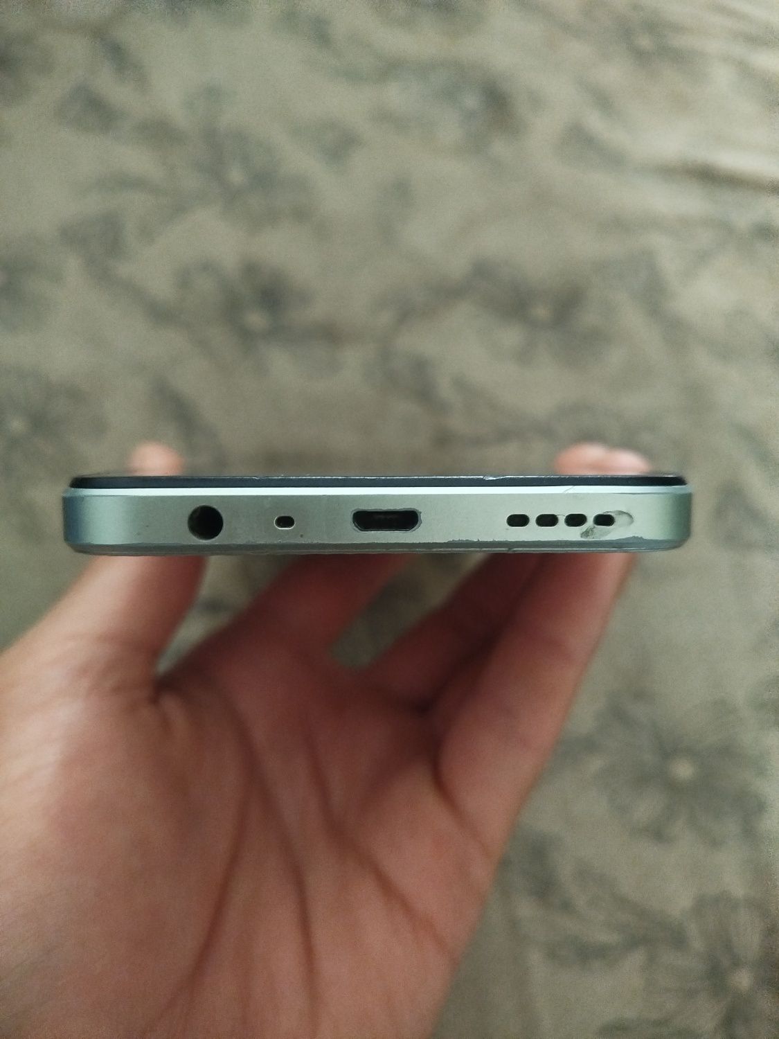 Realme c30 2/32.