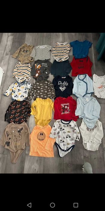 Vând lot body bebe 62-68