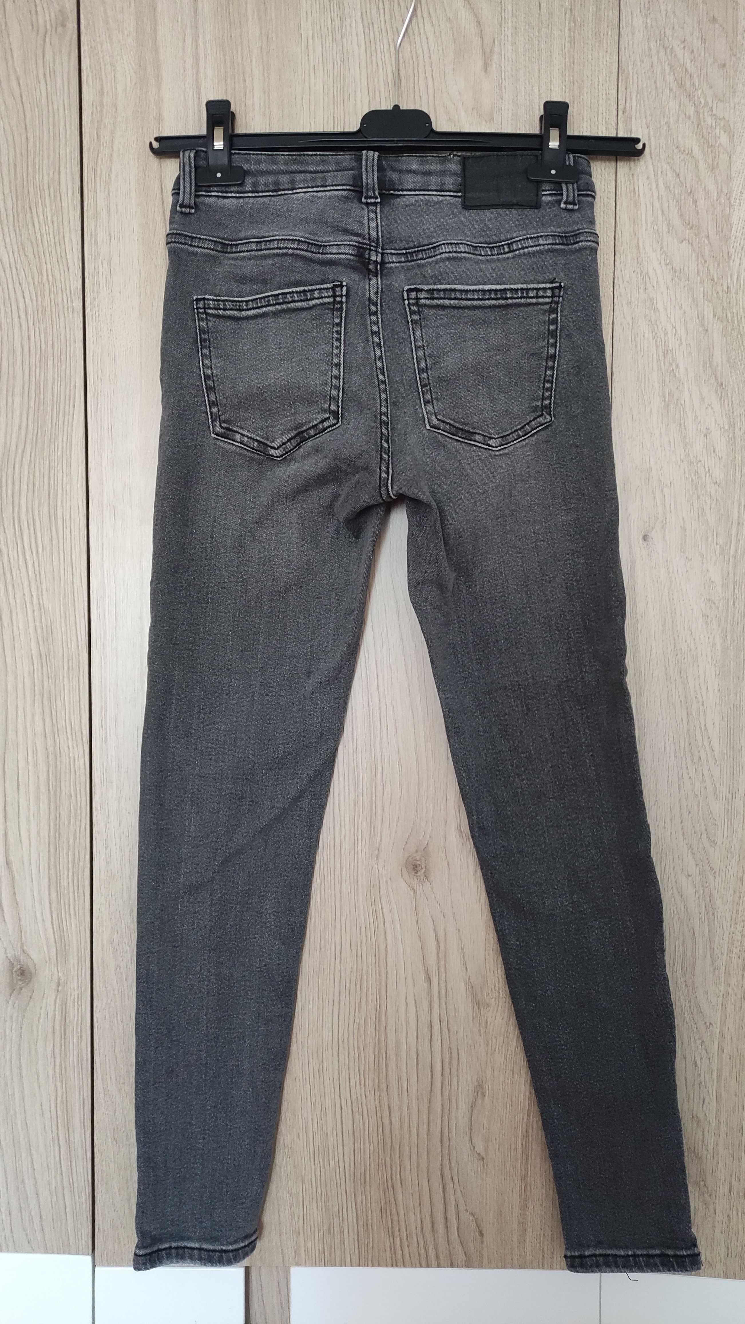 Дамски дънки Zara, Mango - EUR 34