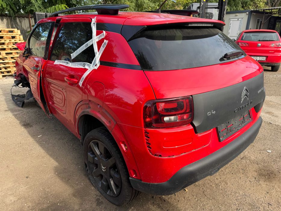 CITROEN C4 CACTUS (2015) 1.2i 16V Piese Auto Dezembrate