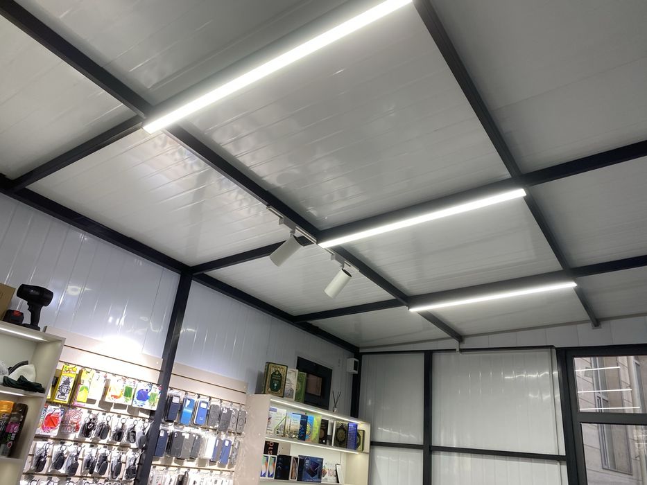 Ko’chma Do’kon Sotiladi aksesuar ideal yengide mebelari bilan