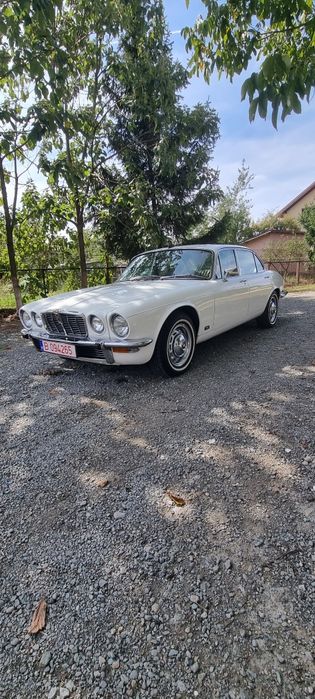 Jaguar XJ12  Atestat istoric  Long Vand An 1976 Clima RAR