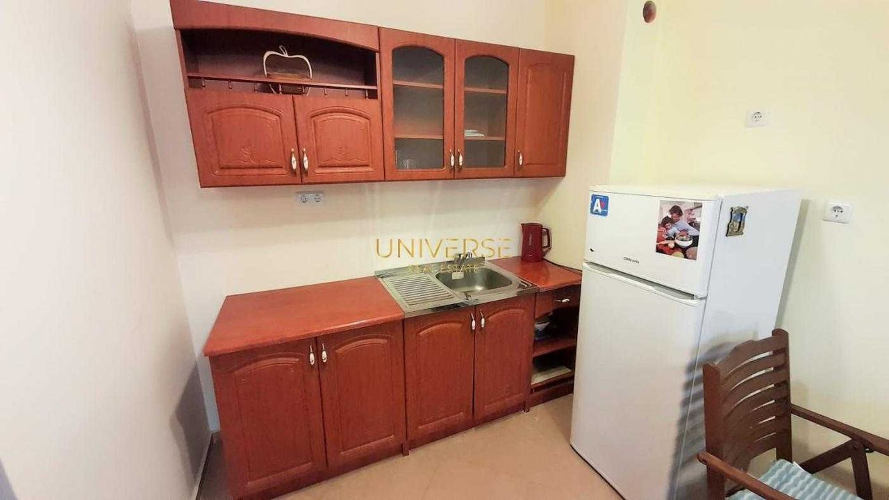 Продава се Двустаен апартамент в к.к. Слънчев бряг - 56 кв.м за 1608 €/кв.м - Снимка #3