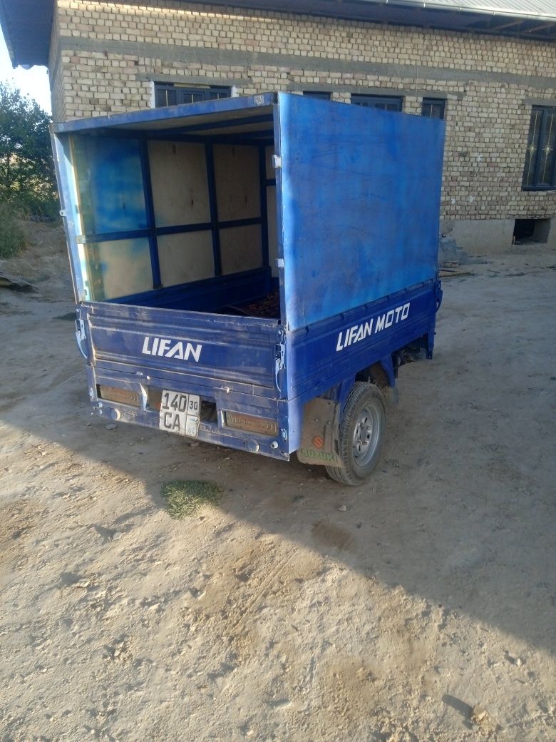 Lifan motoskl Suruchni sotiladi