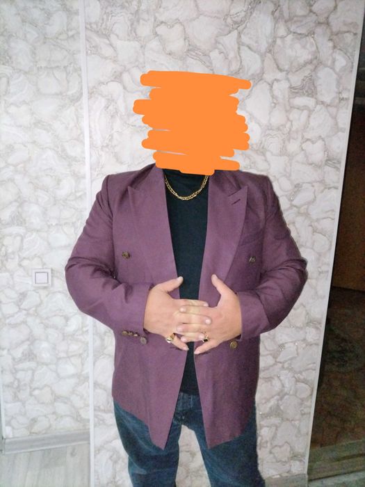 Сдам в Аренду малиновый пиджак 90х