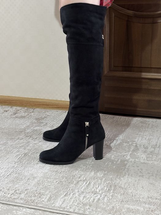 Женские зимние сапоги