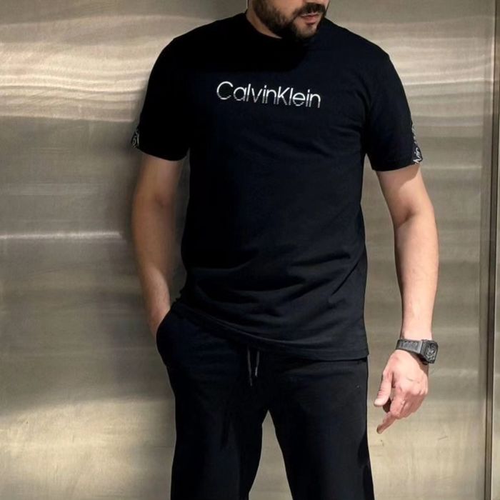 Set tricou si pantaloni barbati