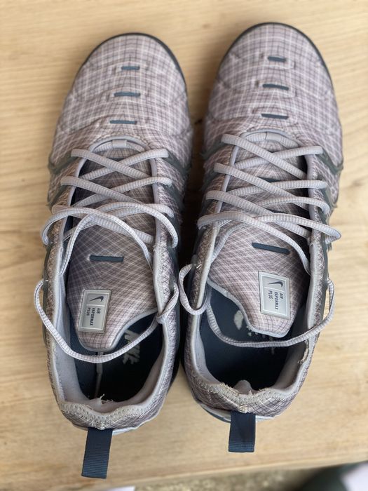 Vand urgent  nike vapor max plus marime 43