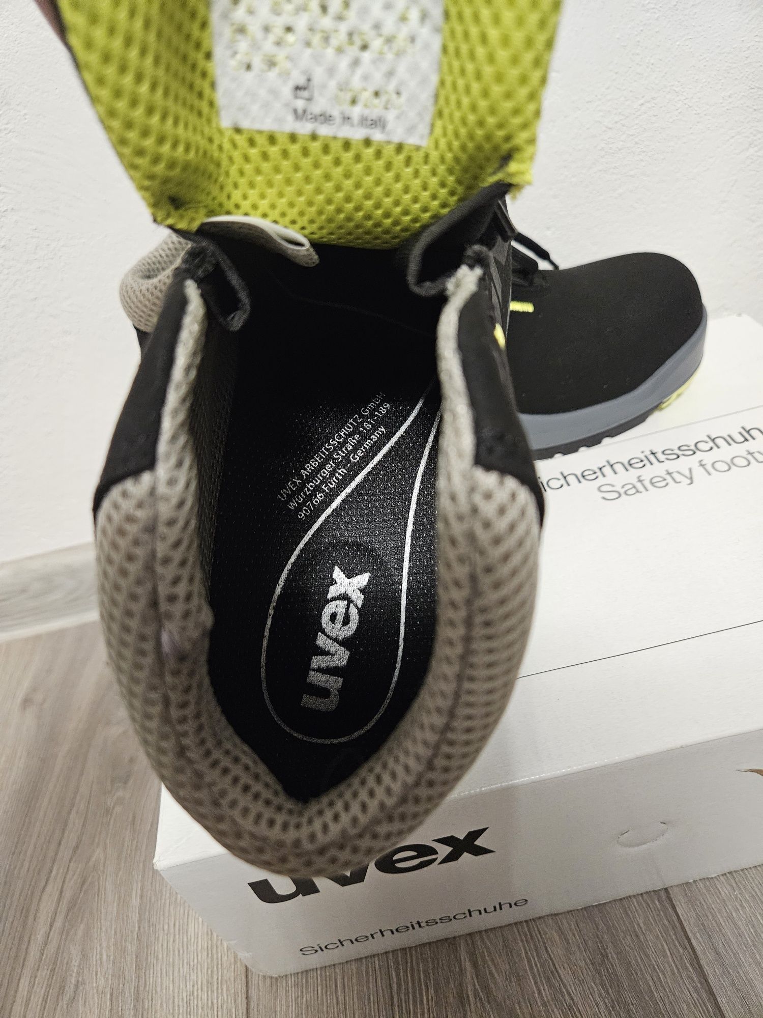 Ghete (pantofi) protectie uvex 1 85458 S2 SRC ESD
