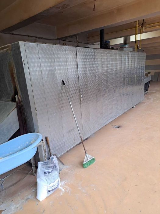 Пекарна машина за ядки и семена.