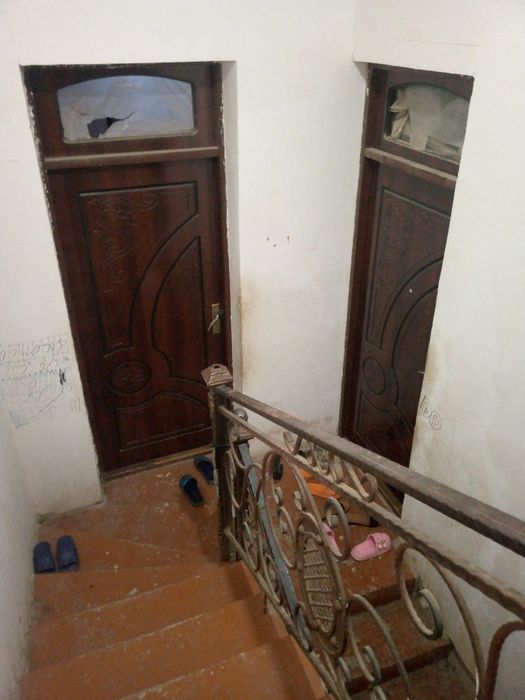 5 хонали уй Олим палвонда.