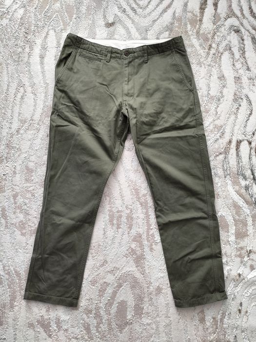 Pantaloni Chino uniqlo