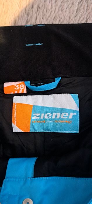 Vând pantaloni de ski dama noi