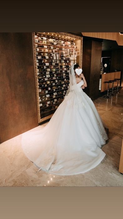 Свадебное платье