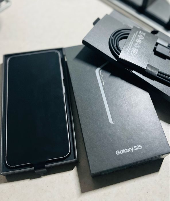 Sumsung S25 самсунг с25 Новый Гарантия