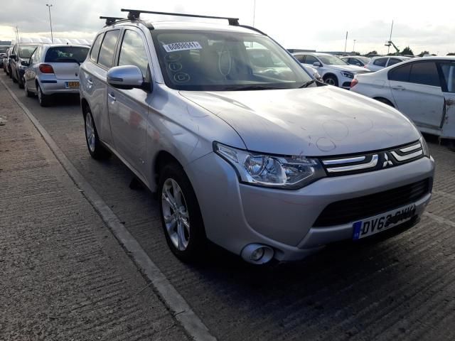 Dezmembrez Mitsubishi Outlander 3 [2012 - 2014] Crossover 5-usi