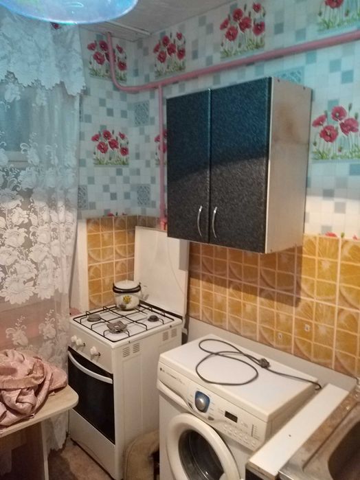 Обмен полуторка в центре 1/5 эт Обл акимат на 2-3 к.кв