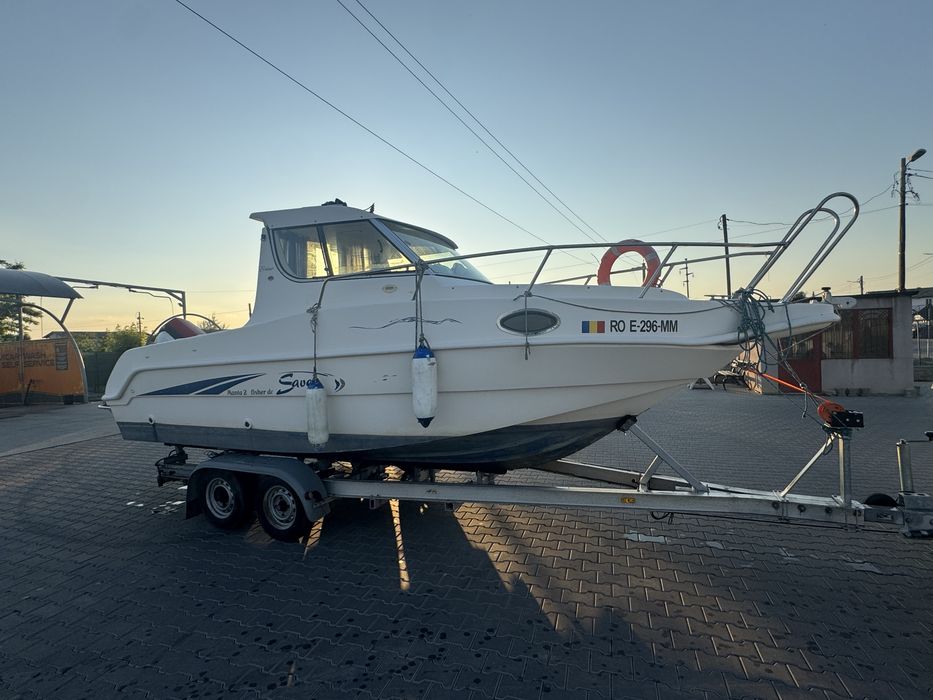 Barca Cabinata Saver Manta 21 fischer